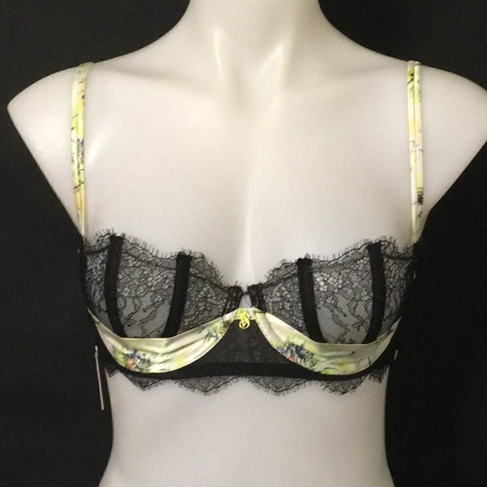 Victoria’s Secret Designer collection - Picture 2 of 5